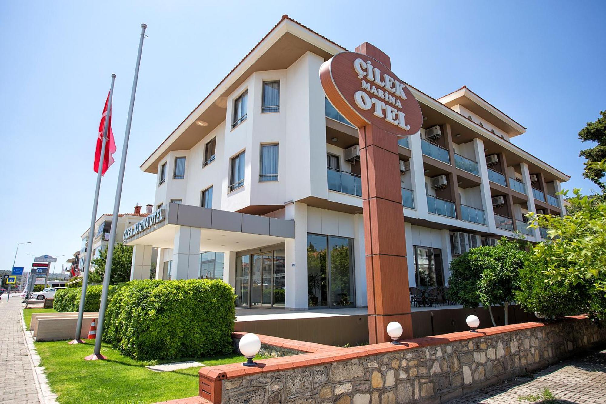 Cilek Marina Otel Çeşme Exterior foto